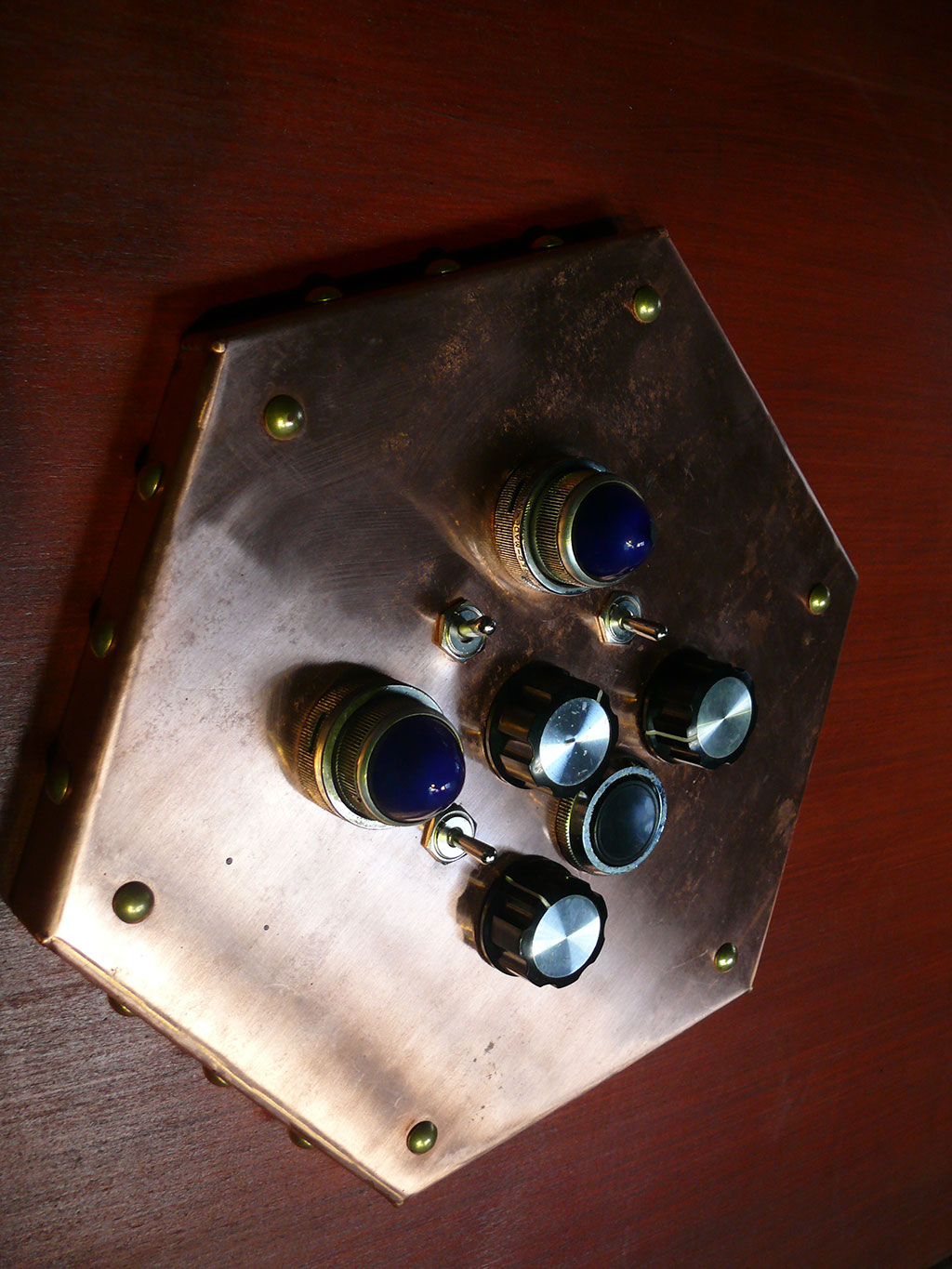 Acousatron-Edinburgh-Makerfaire-2014